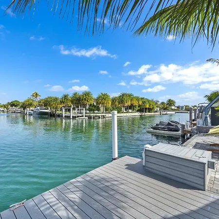 Bayfront Bliss Awaits Book Your Ultimate Miami Getaway